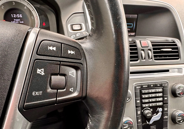 Volvo XC 60 cena 52800 przebieg: 265000, rok produkcji 2011 z Zwoleń małe 631